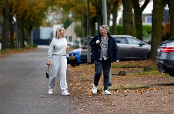 Is Hélène Hendriks Partner Linda? Relationship Timeline