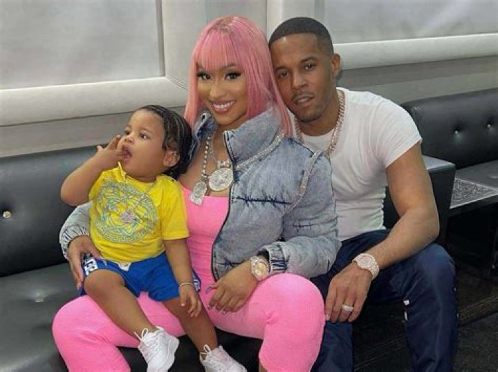 Nicki Minaj shared a photo of her sister