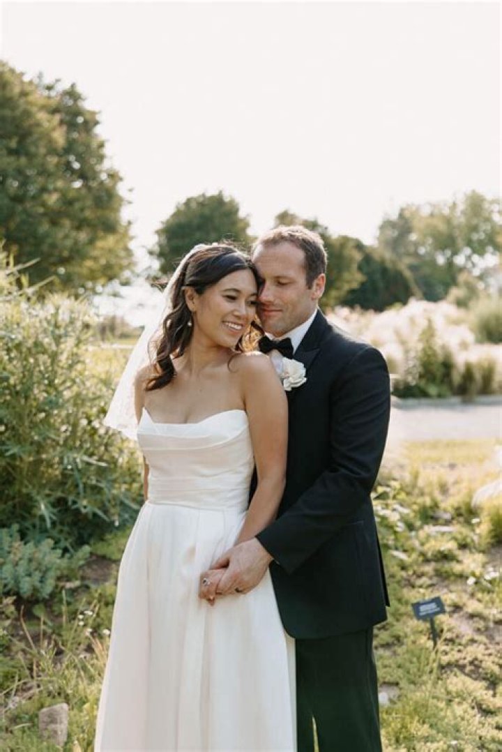 Who Is Luke Harding, Alison Victoria Husband? Wikipedia And Age